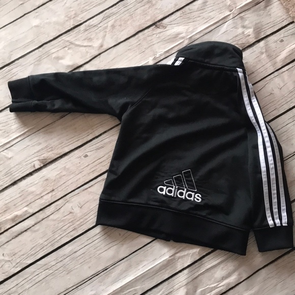 Adidas 18mo Toddler Boys Set - Picture 3 of 8